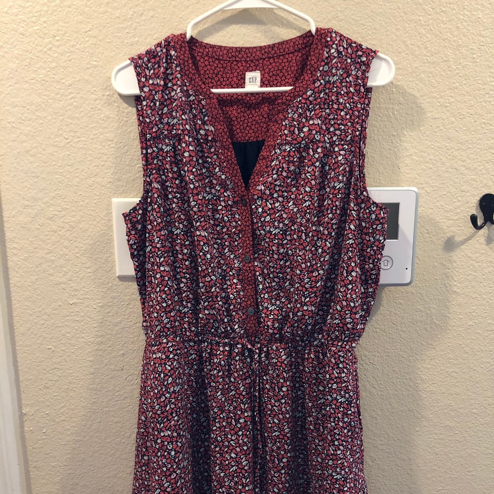Gap Perfect Sleeveless Tie-Waist Shirtdress